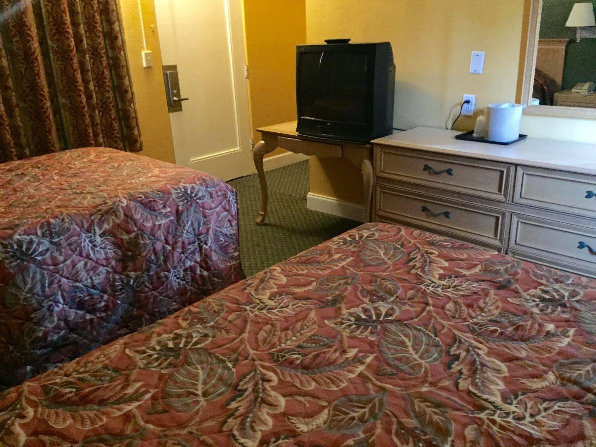 Shangri La Motel Окала Екстер'єр фото